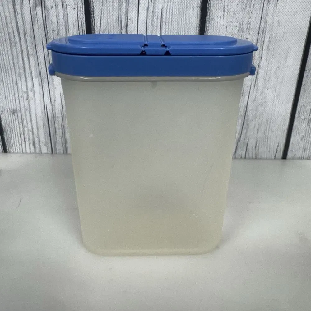 Tupperware Spice Storage Container Shaker Modular Mates 1846-24